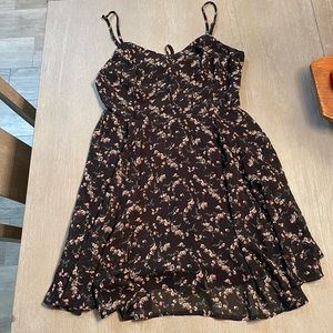 Juniors French Kiss spring/ summer mini dress in Size L. Black with pink floral
